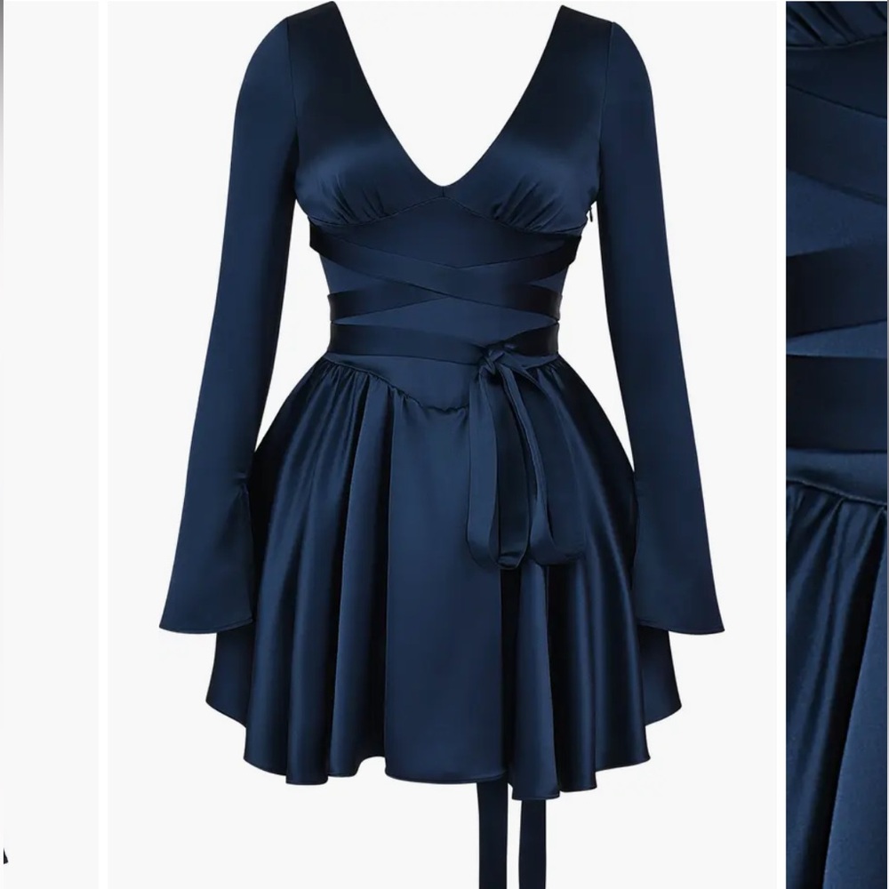 NEW WITH TAGS. Beautiful dress , adjustable waist , silk.